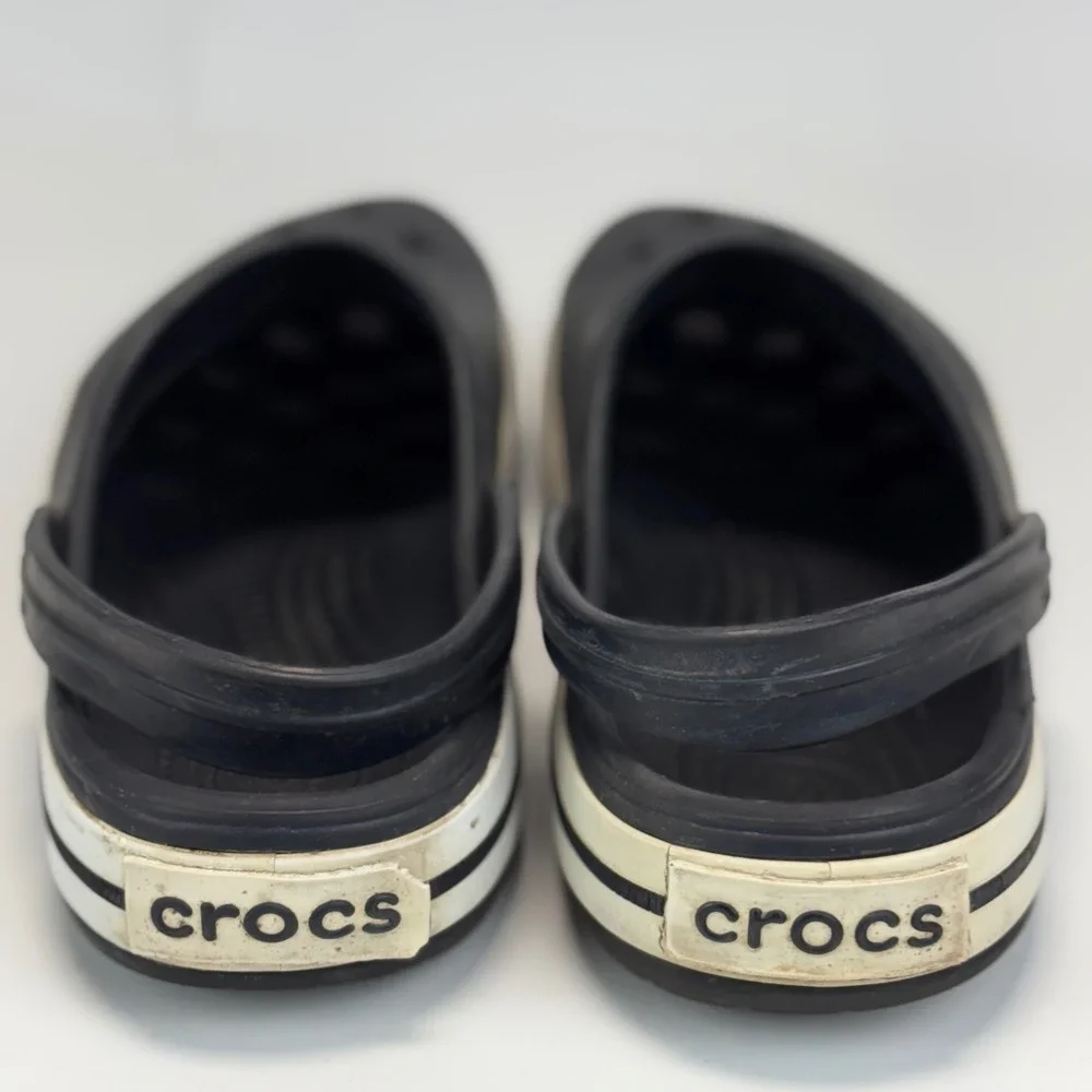 Crocs Crocband Clog Men 10 Women 12 Black White Stripe Slip On Comfort Sandal